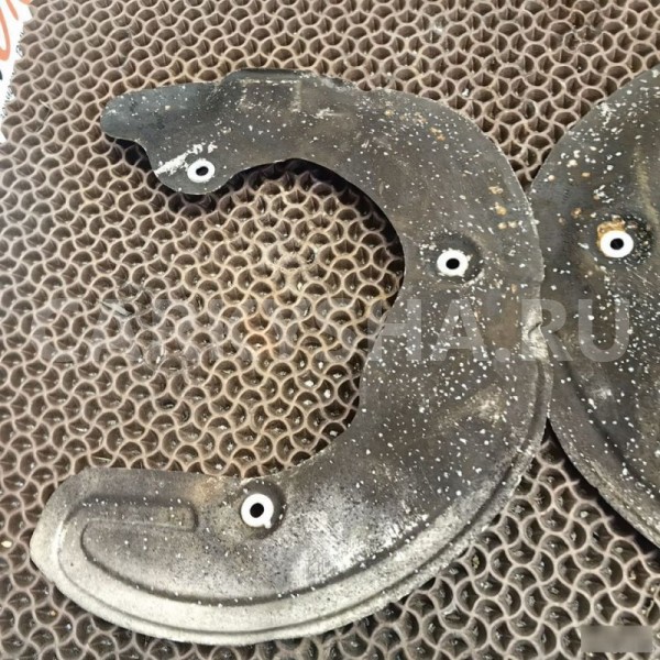 Щитки тормозные BMW X1 