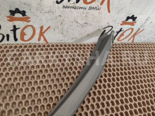 Молдинг лобового стекла BMW X1 
