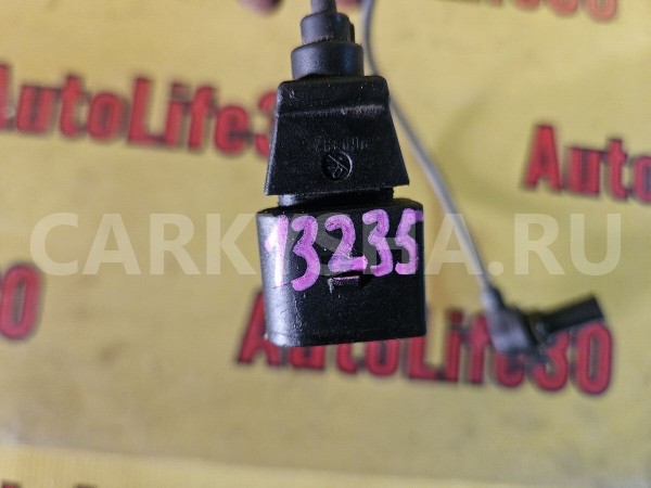 Датчик скорости Audi 200 