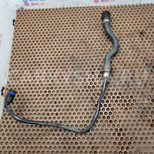 Шланг охлаждения BMW 7er 