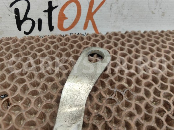 Проушина двигателя BMW 7er 