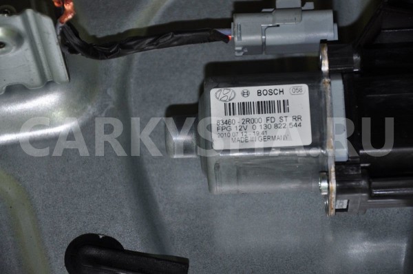 Стеклоподъемник электр. задний правый Hyundai i30 