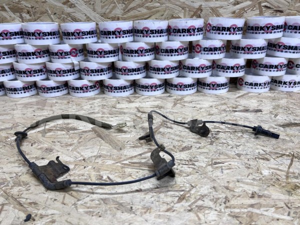 Датчик ABS задний левый Toyota RAV 4 III (XA30) оригинальный номер 89546-42040