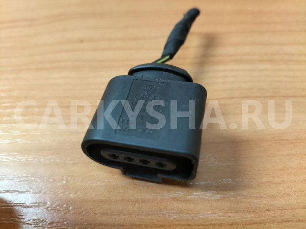 Разъем на насос гидроусилителя Volkswagen Polo MK5 Volkswagen Polo оригинальный номер 1J0973704