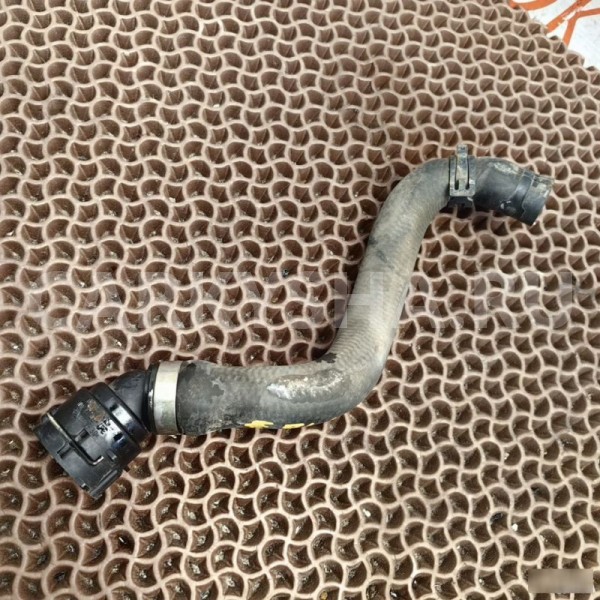 Патрубок охлаждения BMW X5 