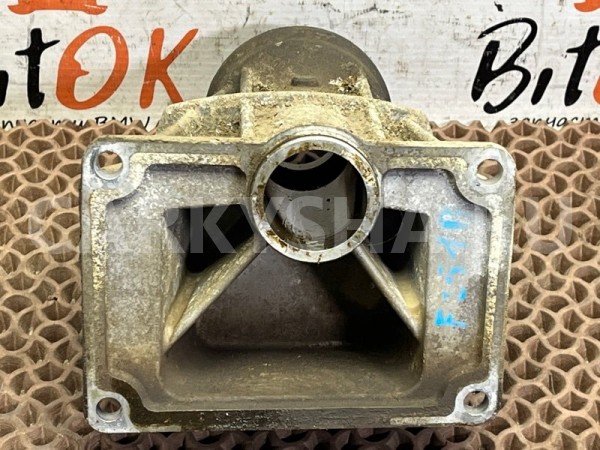 Опорный кронштейн привода BMW X3 