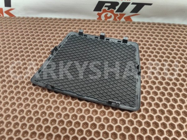 Накладка динамика BMW 3er 