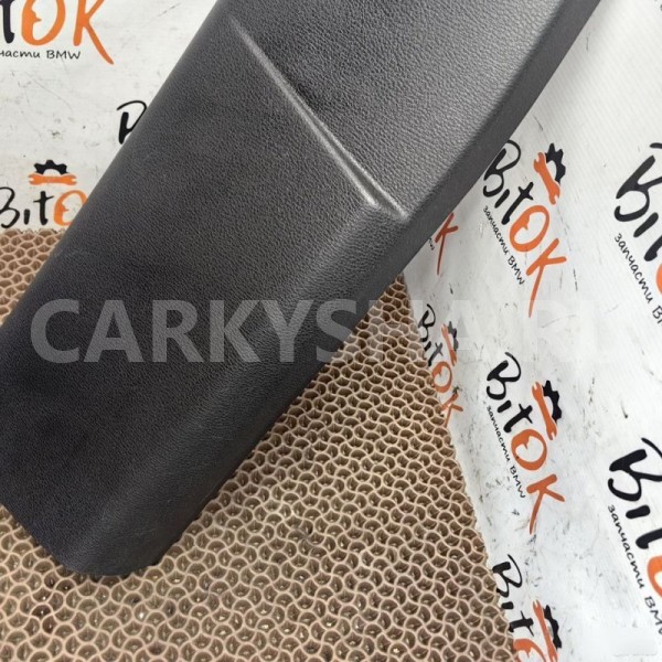 Обшивка центральной стойки BMW X6 