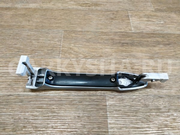 Ручка двери наружная правая Mitsubishi ASX оригинальный номер 5716A014HC