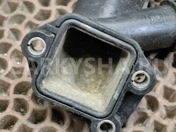 Фланец охлаждения BMW 5er 