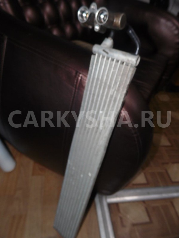 Радиатор (маслоохладитель) АКПП Volkswagen Amarok I (2010—2016) Volkswagen Amarok 