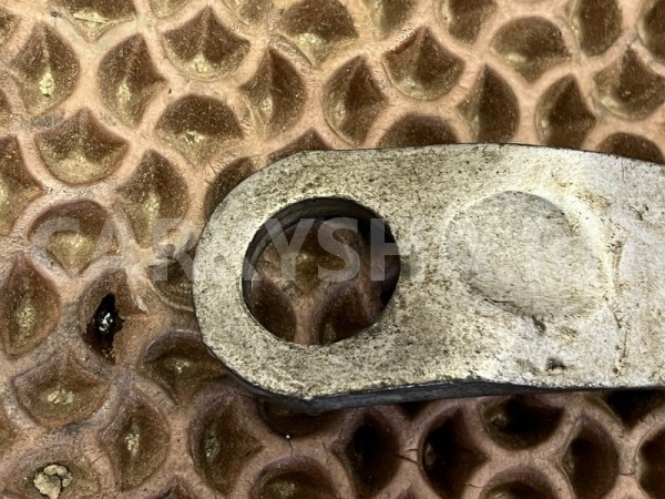 Проушина двигателя BMW 7er 