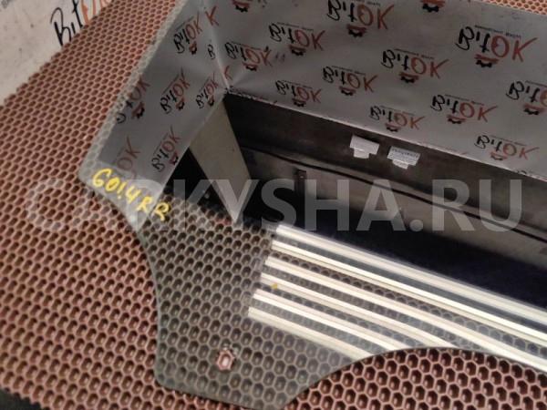 Стекло двери BMW X3 