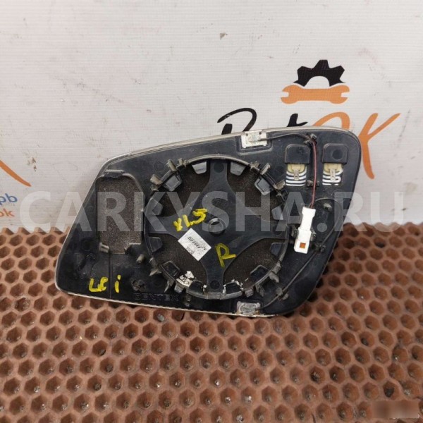 Зеркальный элемент с затемнением BMW X1 