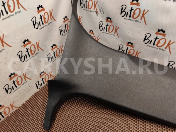 Накладка стойки BMW X3 