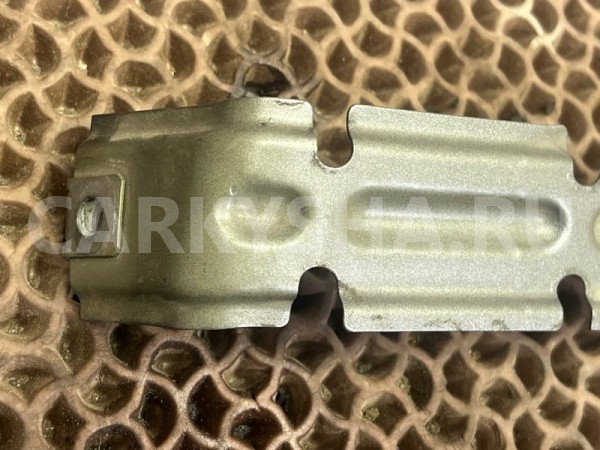 Кронштейн крыла BMW X3 