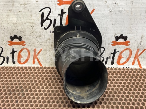 Воздуховод воздушного фильтра BMW 5er 