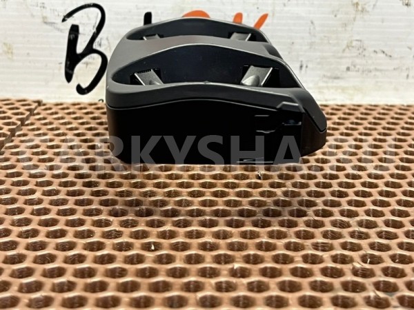 Вставка в подстаканник BMW 7er 