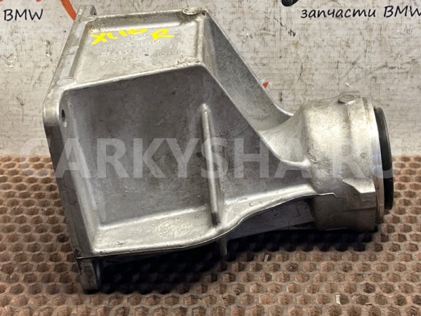 Кронштейн привода BMW X1 