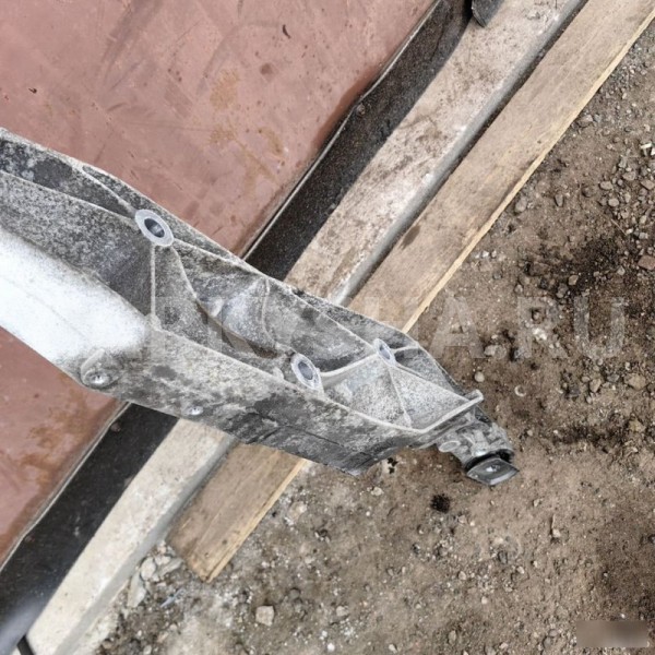 Кронштейн редуктора BMW 2er 