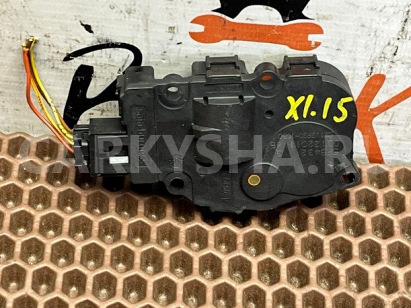 Сервопривод заслонок печки BMW X1 