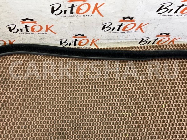 Уплотнитель дверного проема BMW 5er 